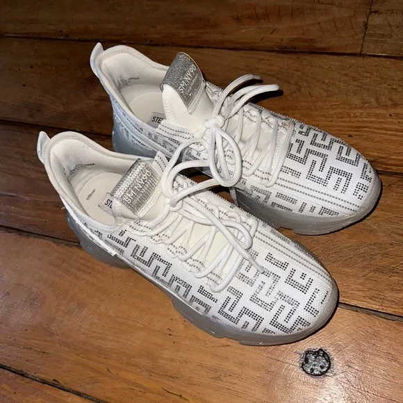 Steve Madden Women's Maxima Rhinestone Trainer Sneakers 9.5 M - Picture 3 of 7